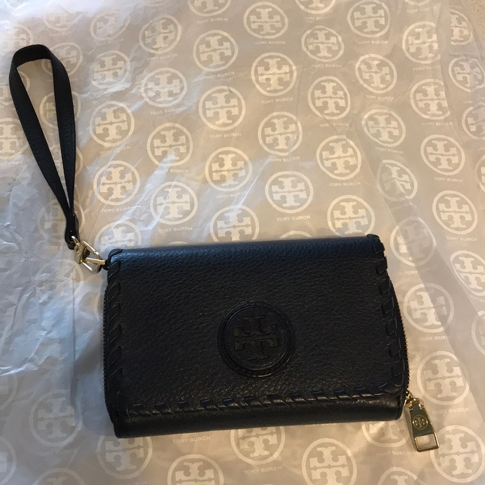 Wristlet